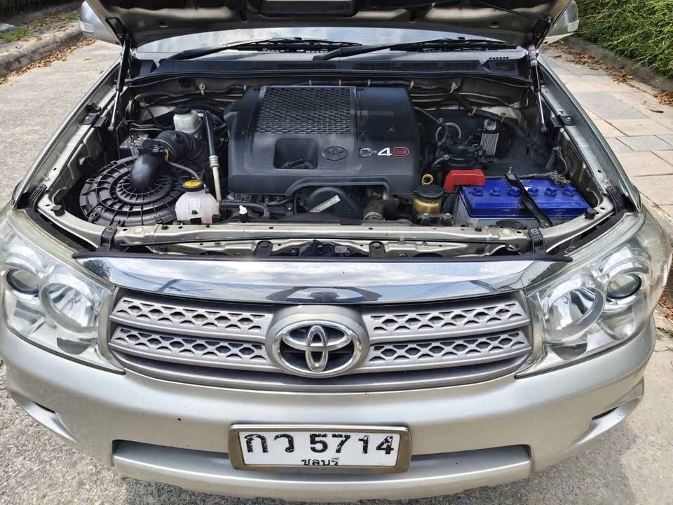 2008 Toyota Fortuner I 2