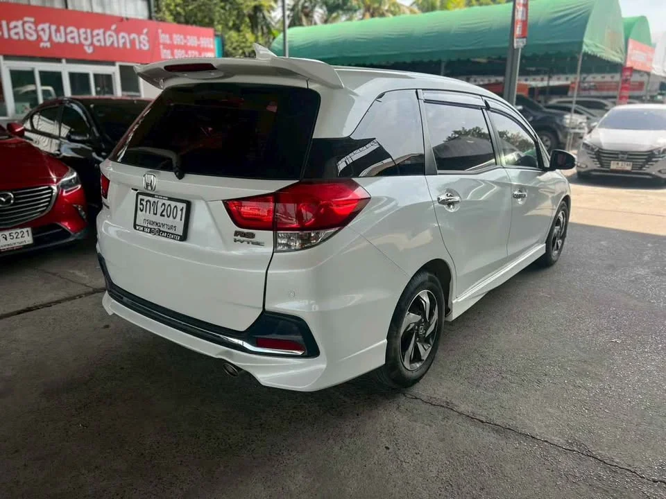 2014 Honda Mobilio II 2
