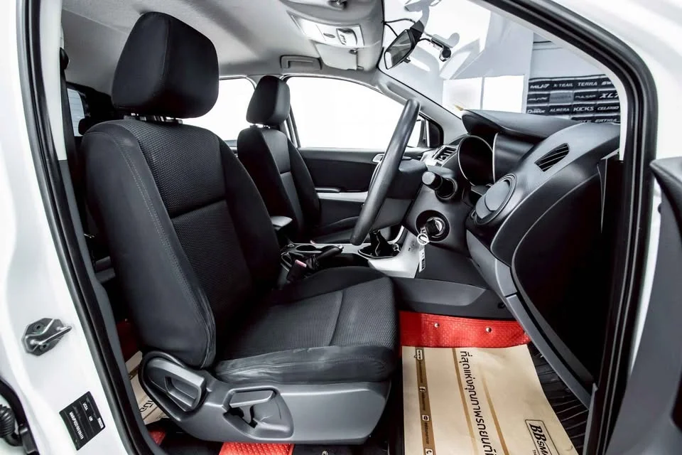2012 Mazda BT-Series II 2