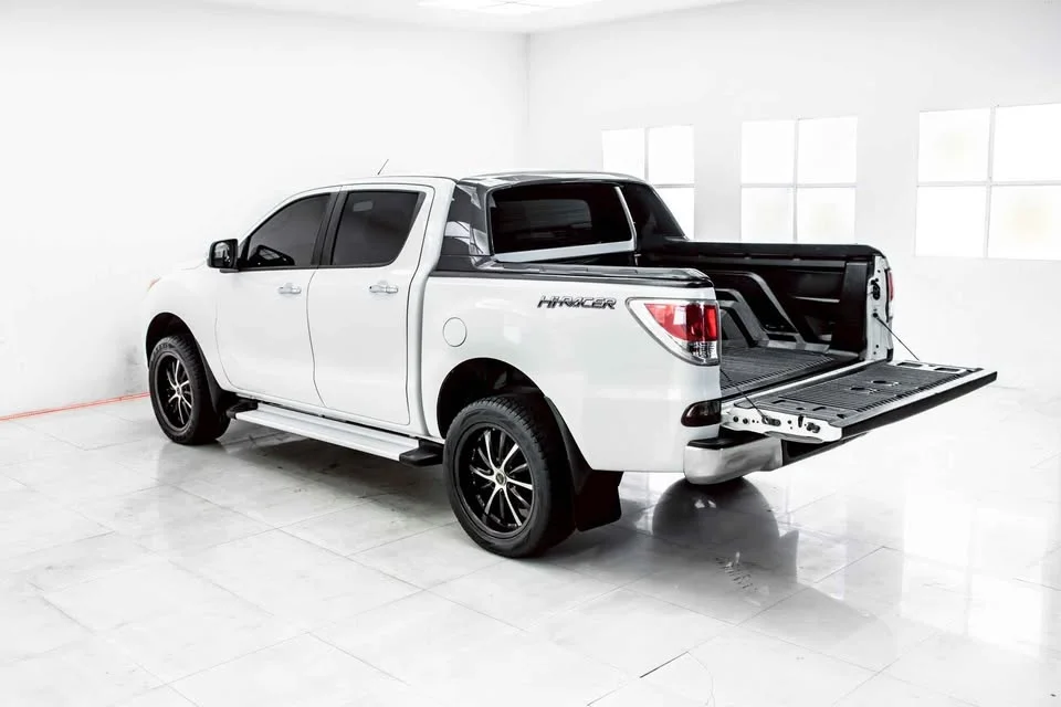 2012 Mazda BT-Series II 3