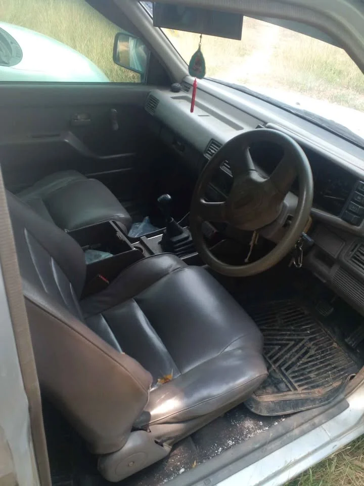 1994 Isuzu TFR III 2