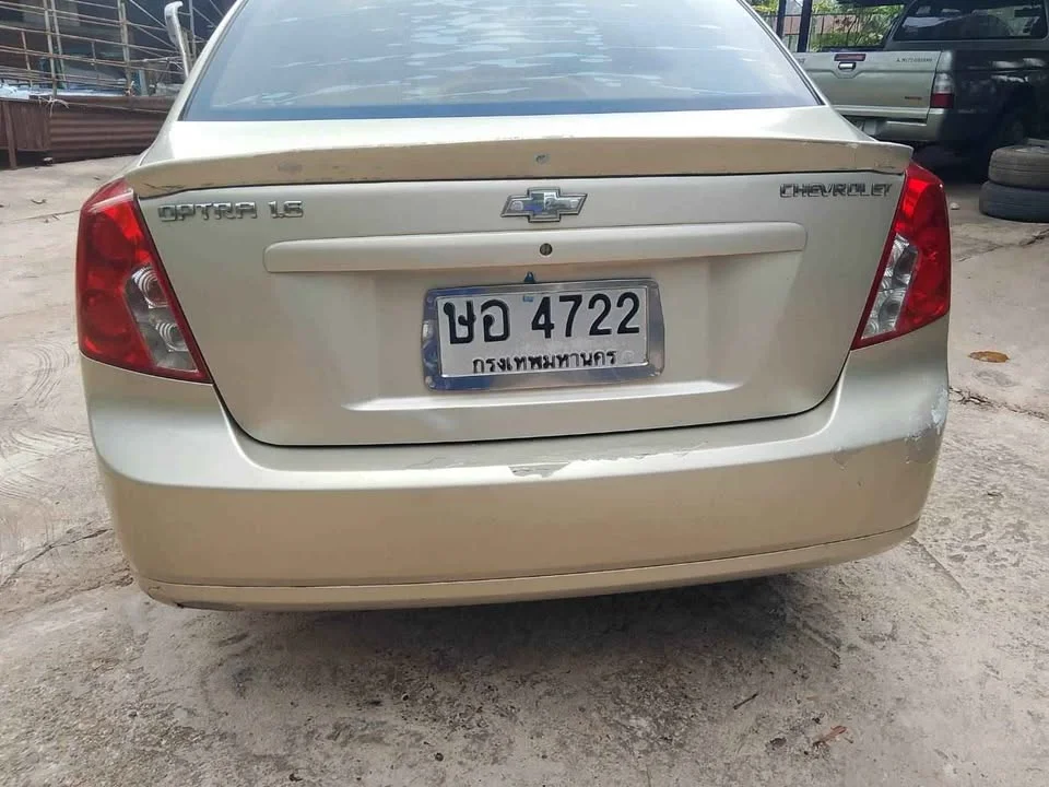 2004 Chevrolet Optra 2