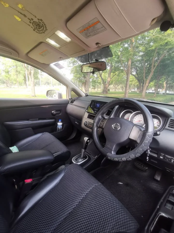 2011 Nissan Tiida I (C11) 3