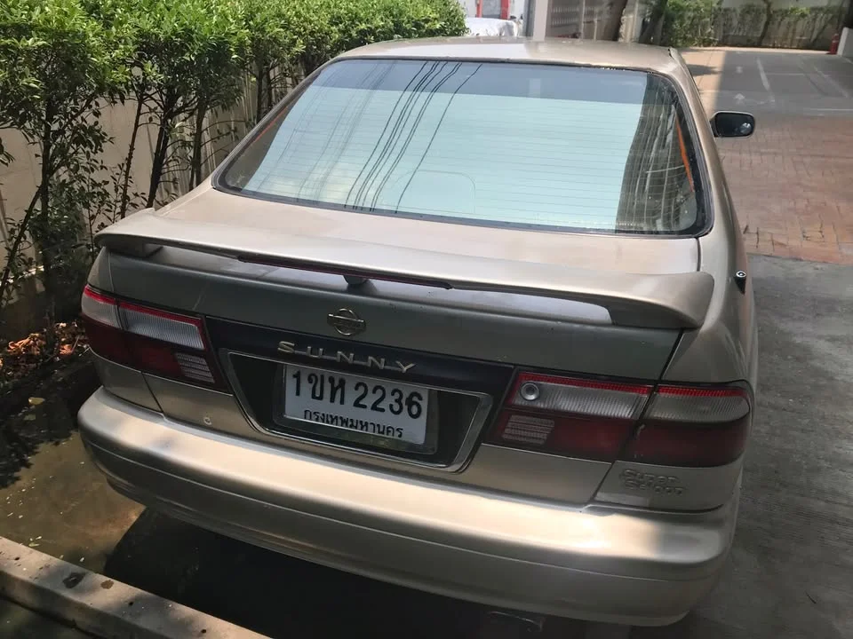 2001 Nissan Sunny IV 2