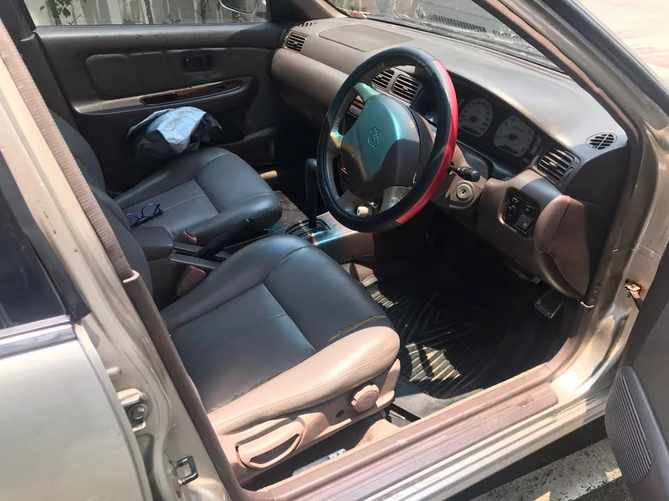 2001 Nissan Sunny IV 3