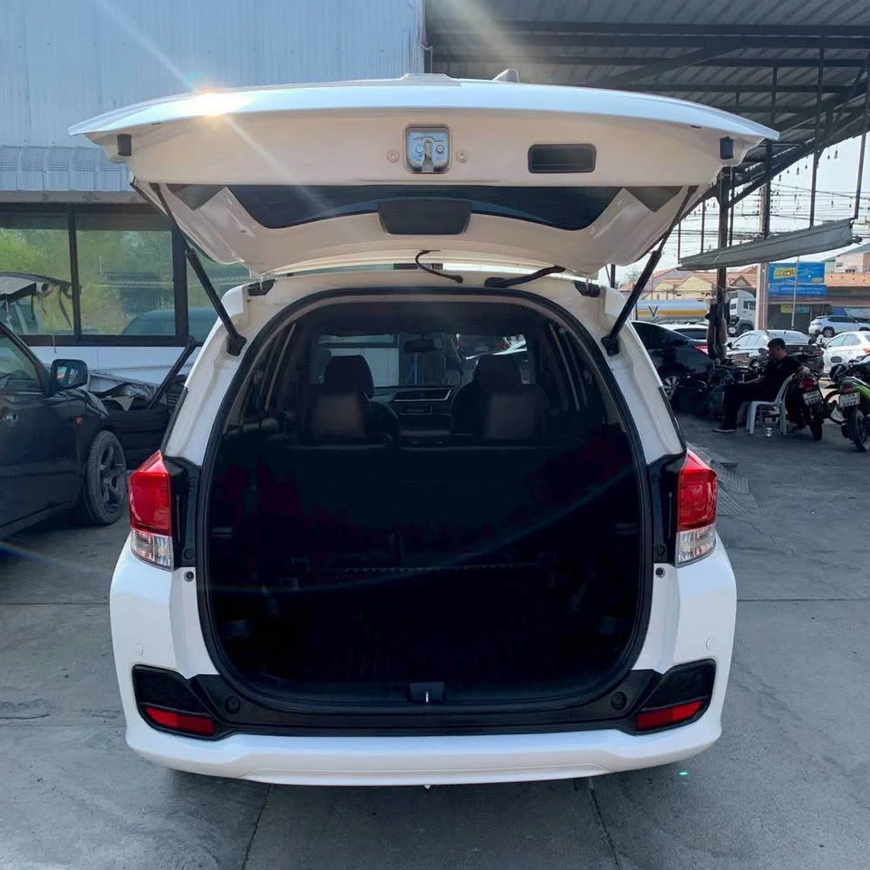2018 Honda Mobilio II 2