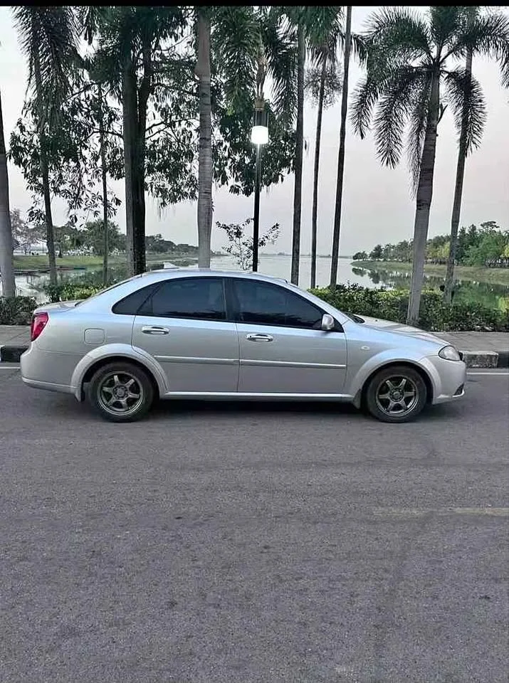 2022 Chevrolet Optra 2