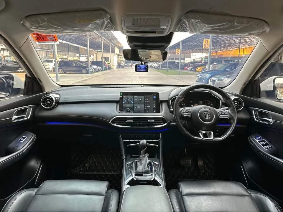 2019 MG HS 2