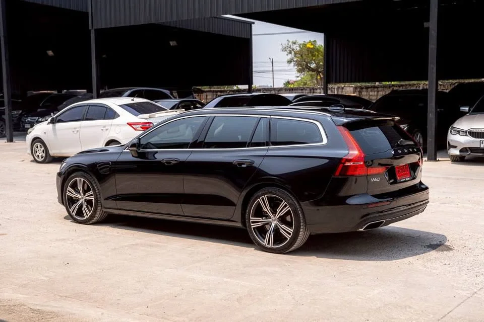 2021 Volvo V60 II 2