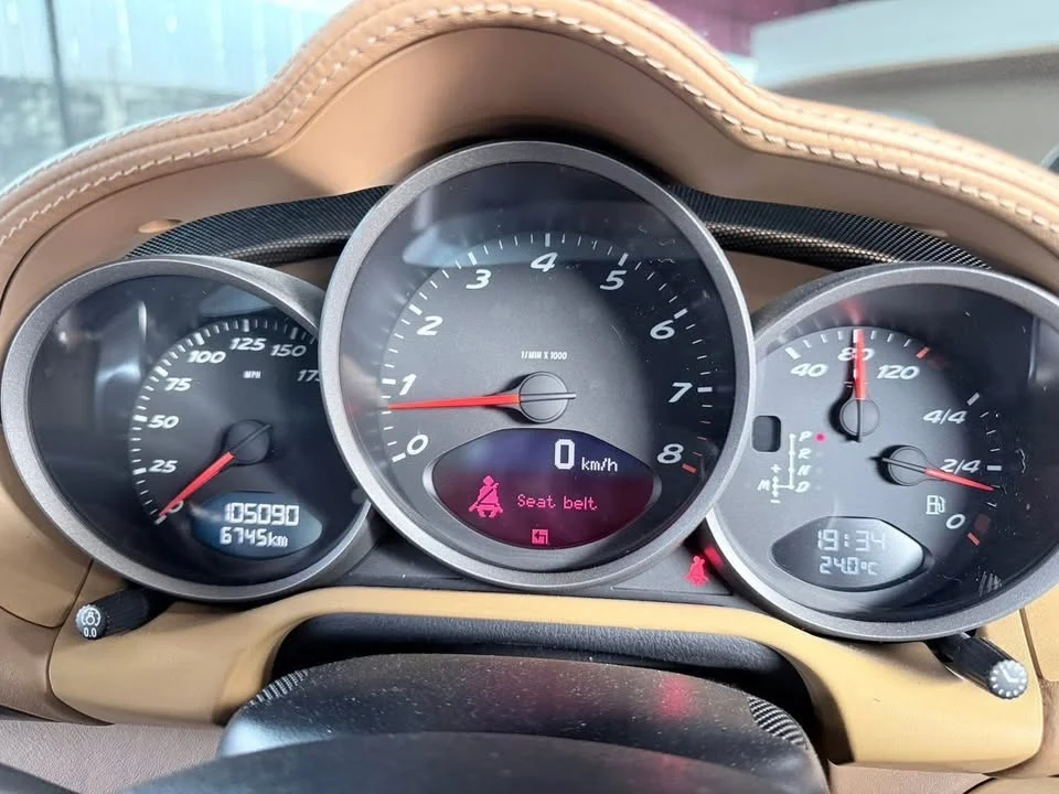 2011 Porsche Boxster and Cayman II 2