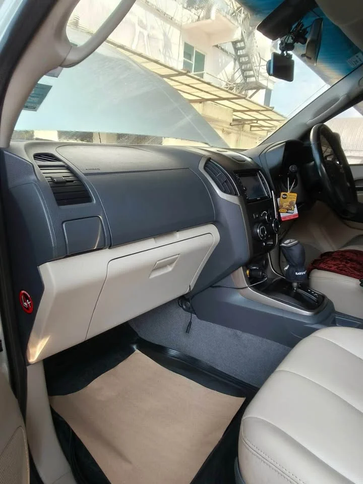 2013 Chevrolet TrailBlazer II 2