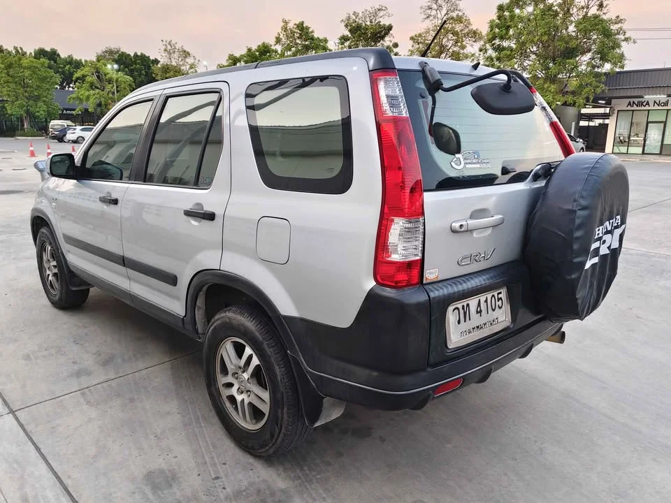 2002 Honda CR-V II 2