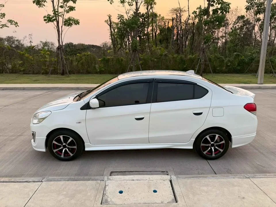 2016 Mitsubishi Attrage VI 2