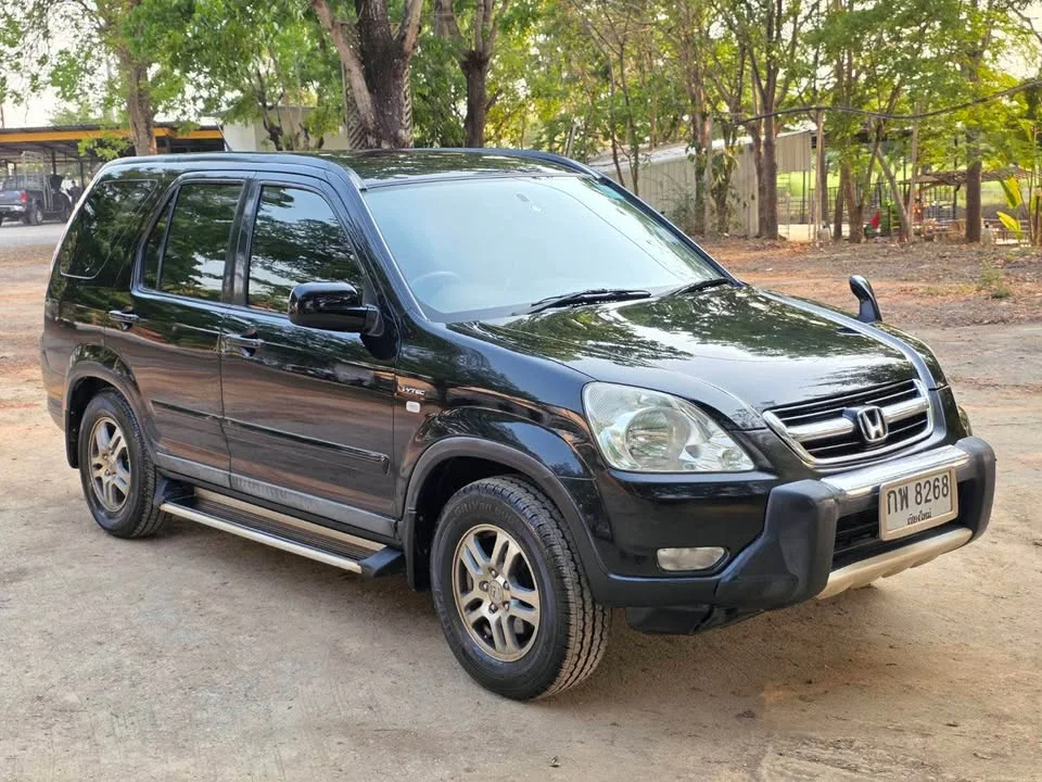 2003 Honda CR-V II 3