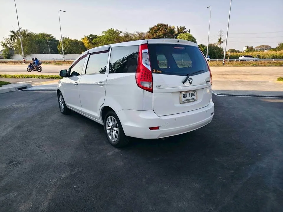 2011 Proton Exora 3