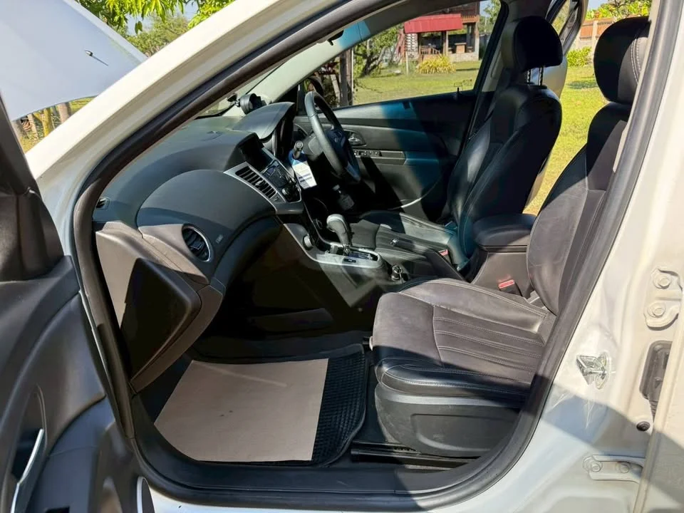 2015 Chevrolet Cruze I 3