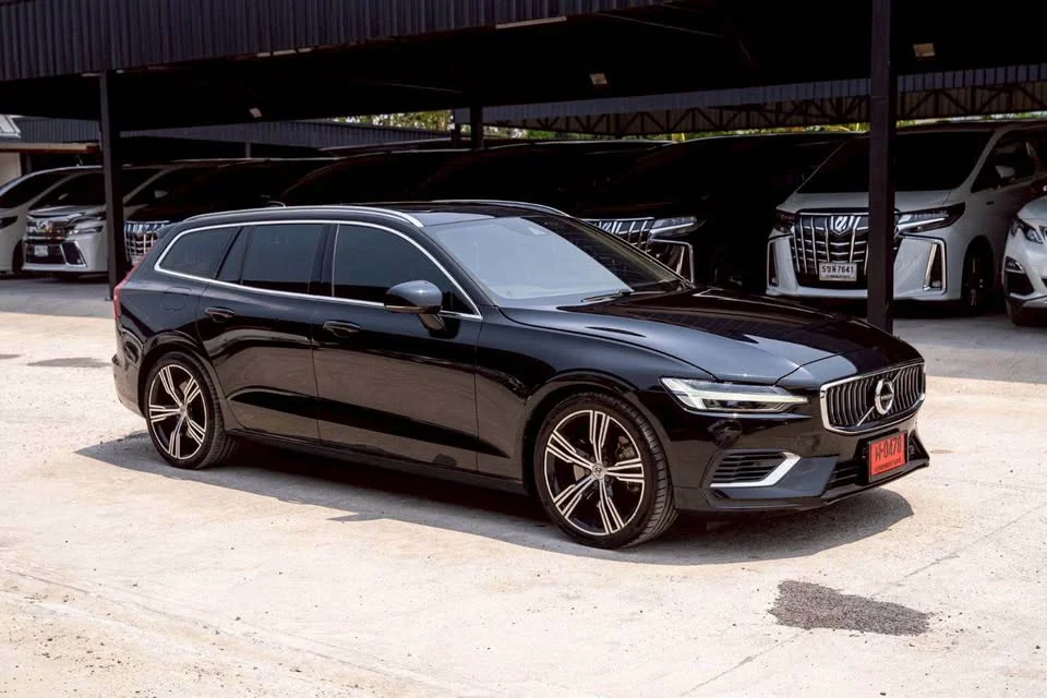 2021 Volvo V60 II 3