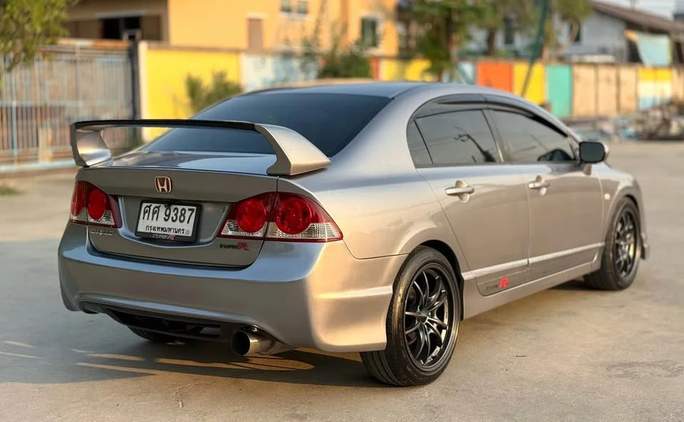 Honda Civic VIII 3