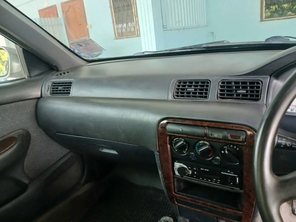 2000 Nissan Sunny IV 3