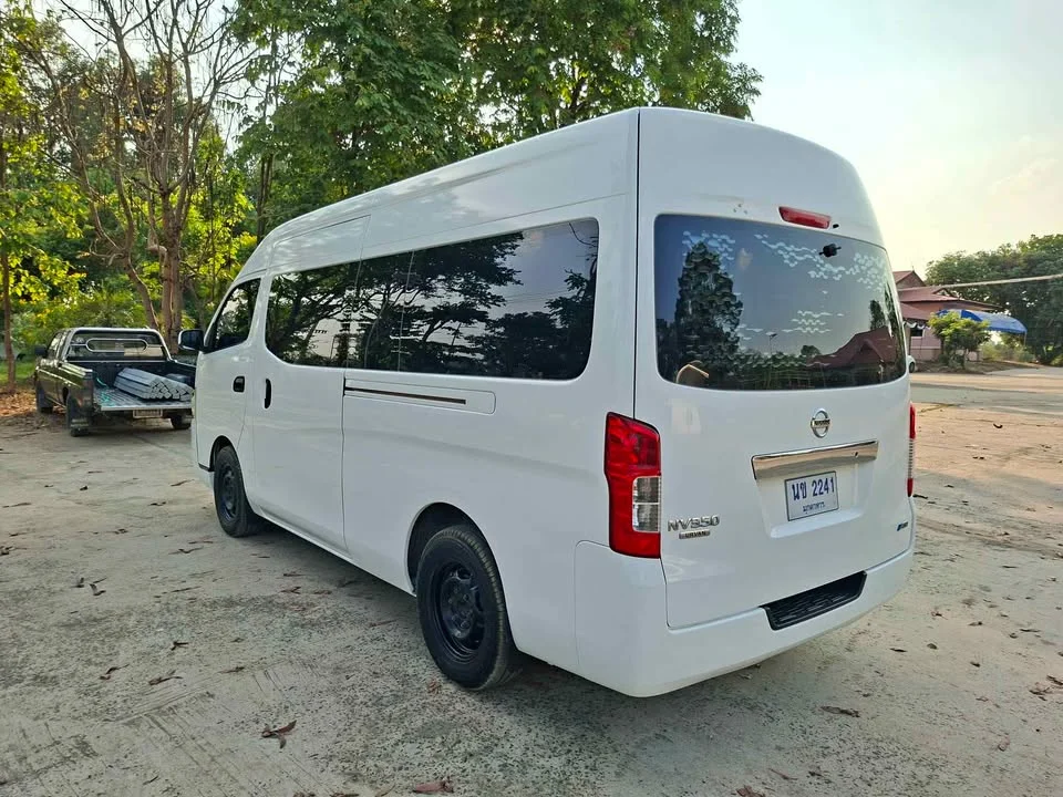 2015 Nissan Urvan VI (E26) 3