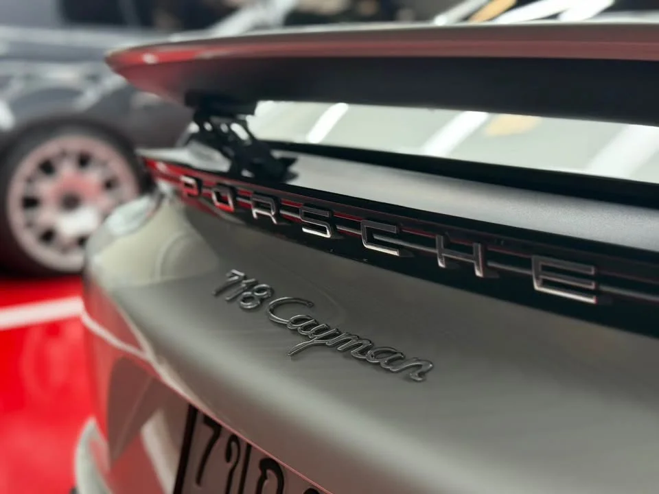 2017 Porsche 718 Boxster and Cayman IV 3