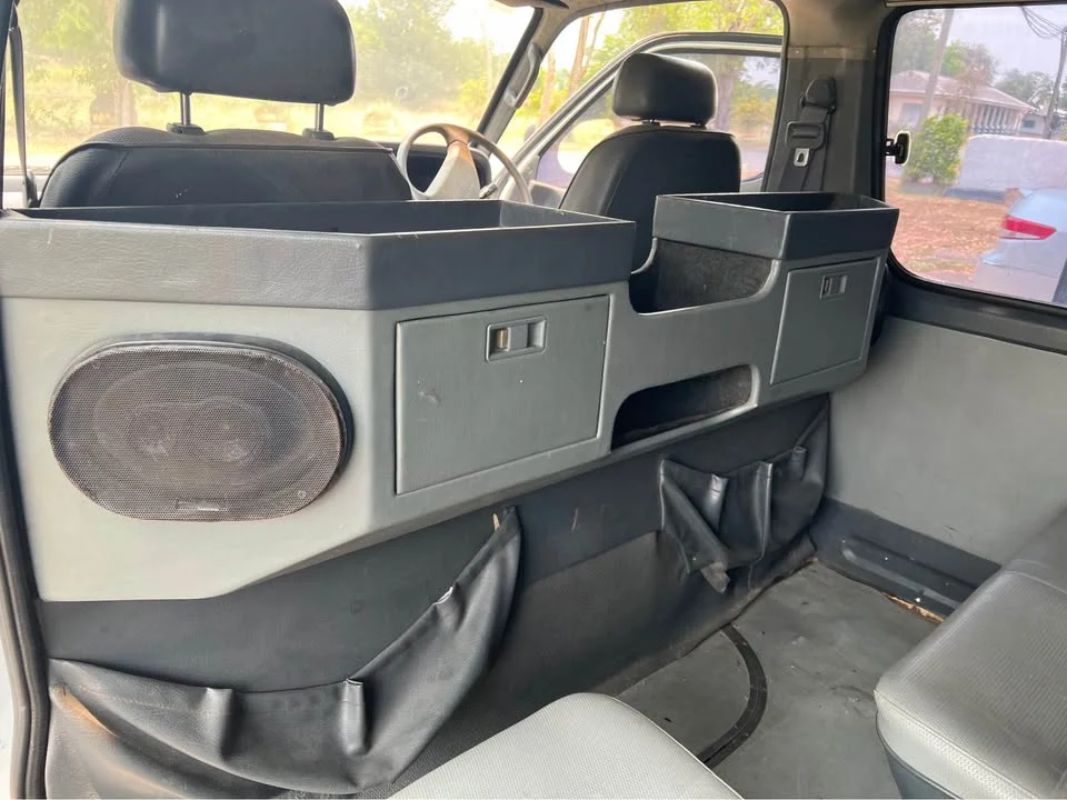 1992 Toyota Commuter IV (H100) 2