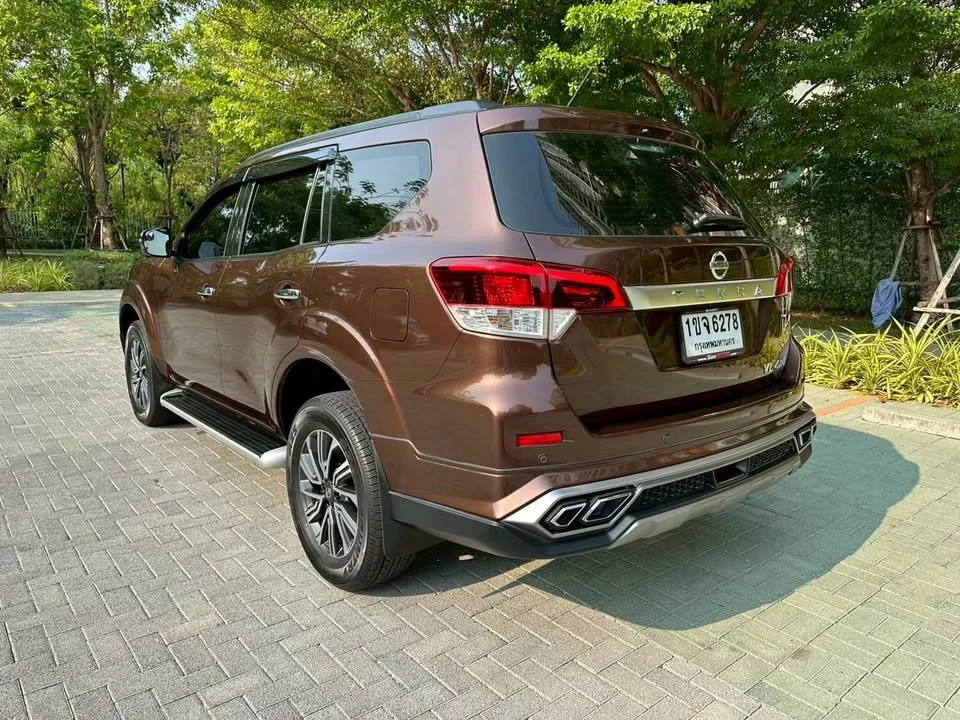 2020 Nissan Terra 3