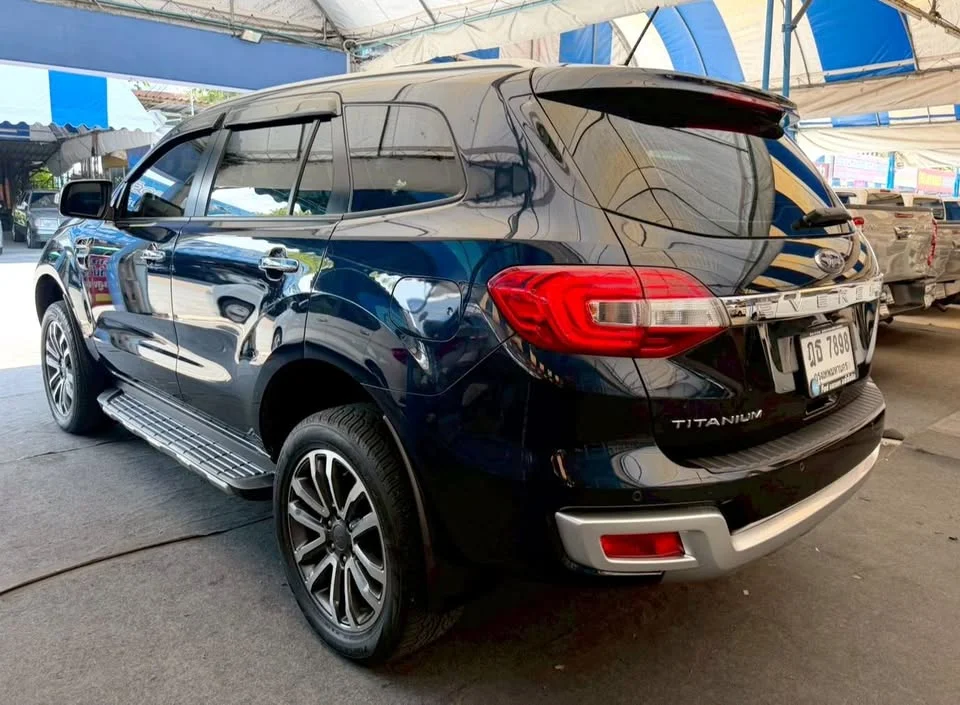 2021 Ford Everest II 2