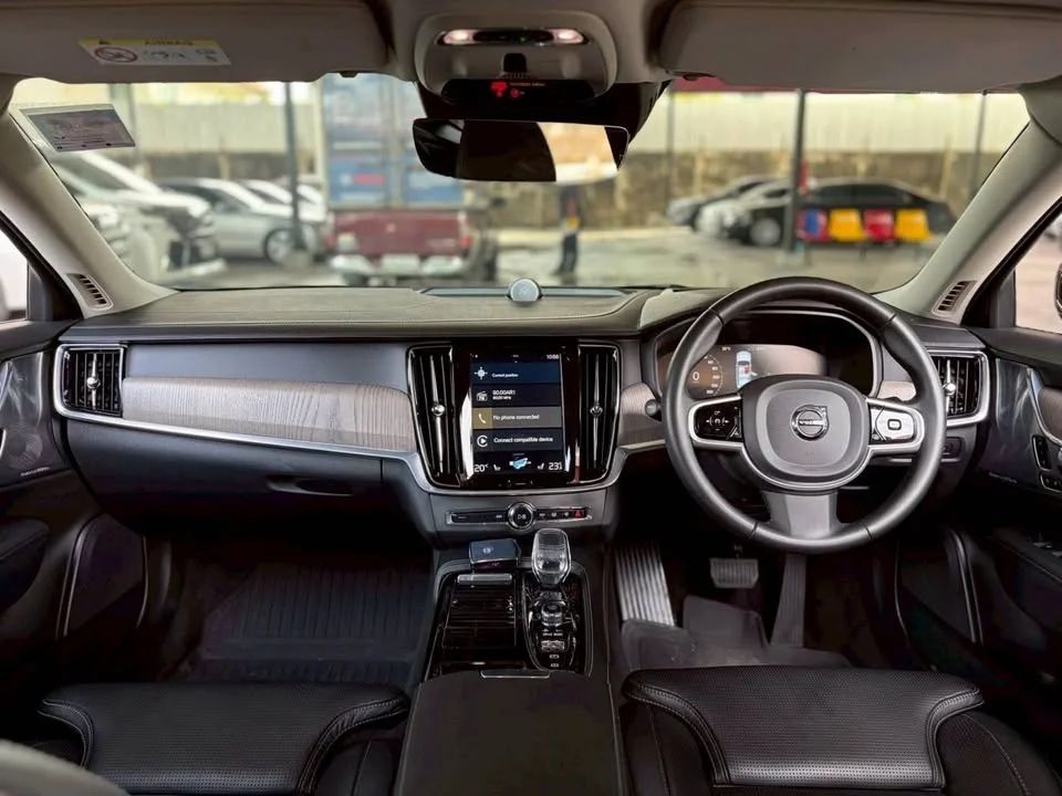2021 Volvo S90 II 2