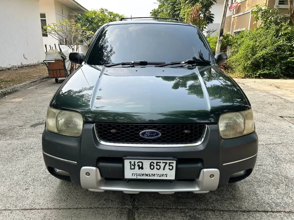 2004 Ford Escape I 3
