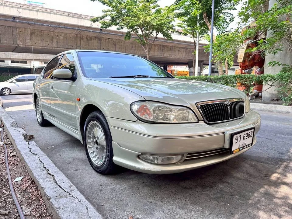 2003 Nissan Cefiro III (A33) 3