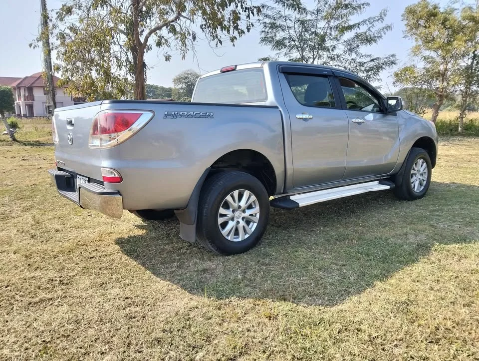 2014 Mazda BT-Series II 2