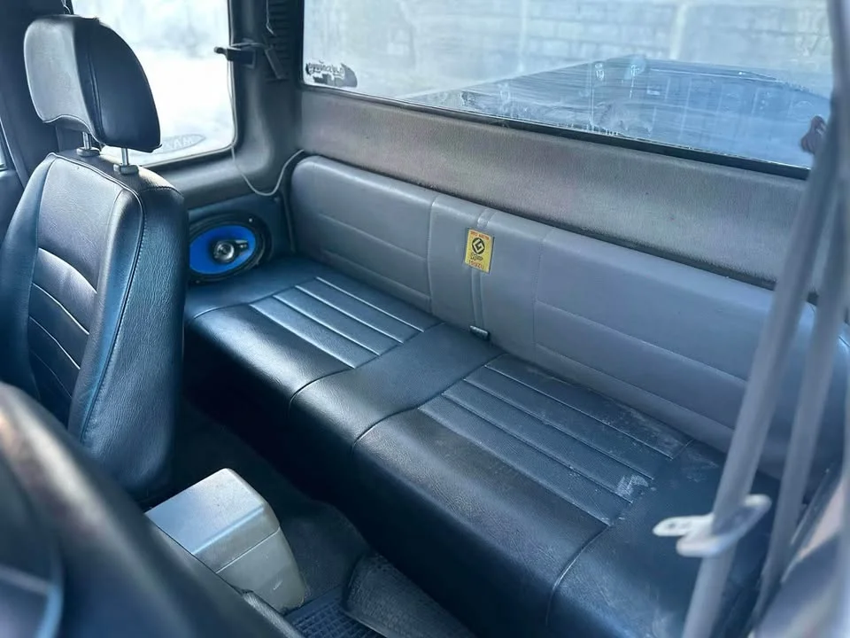 1997 Isuzu TFR III 3