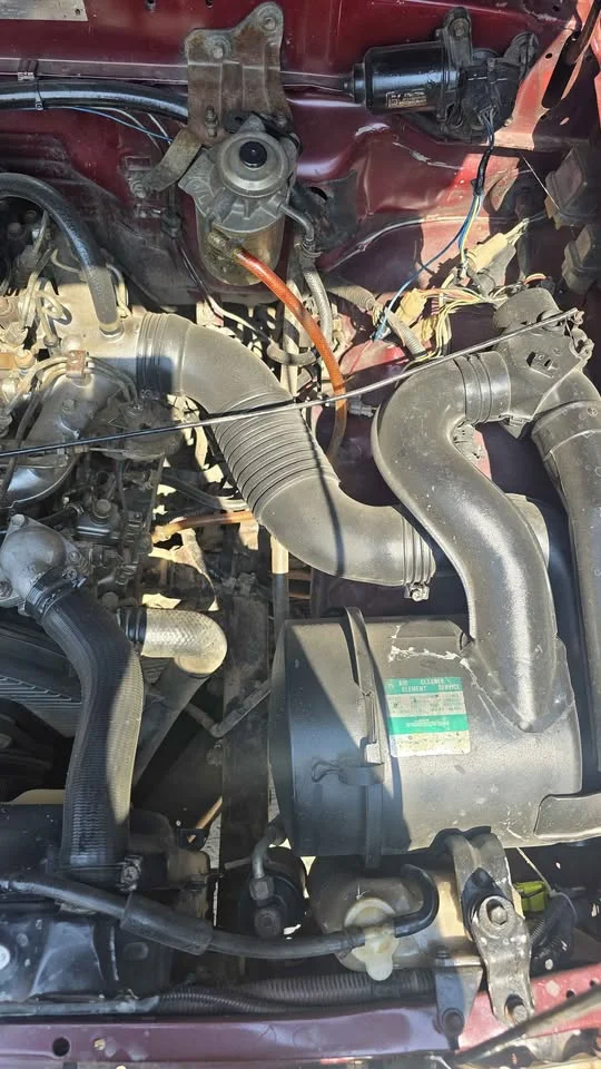 1990 Toyota Hilux Mighty-X V 3