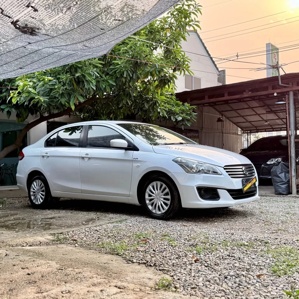 2017 Suzuki Ciaz 2