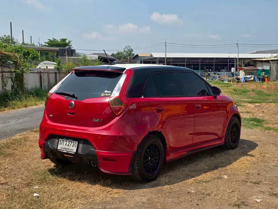 2016 MG 3 II 3