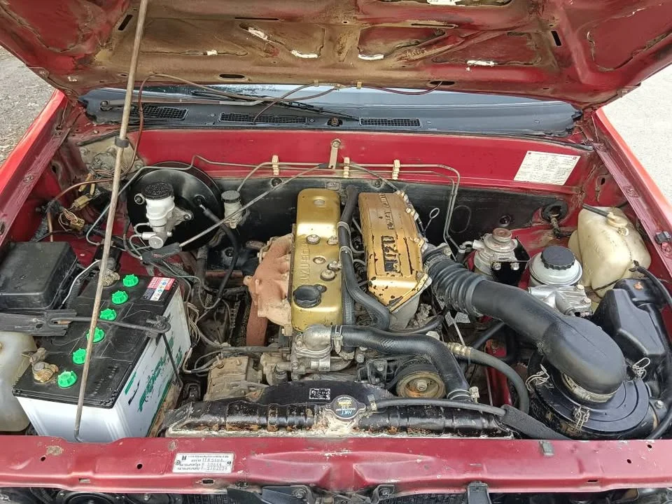 1994 Isuzu TFR III 3