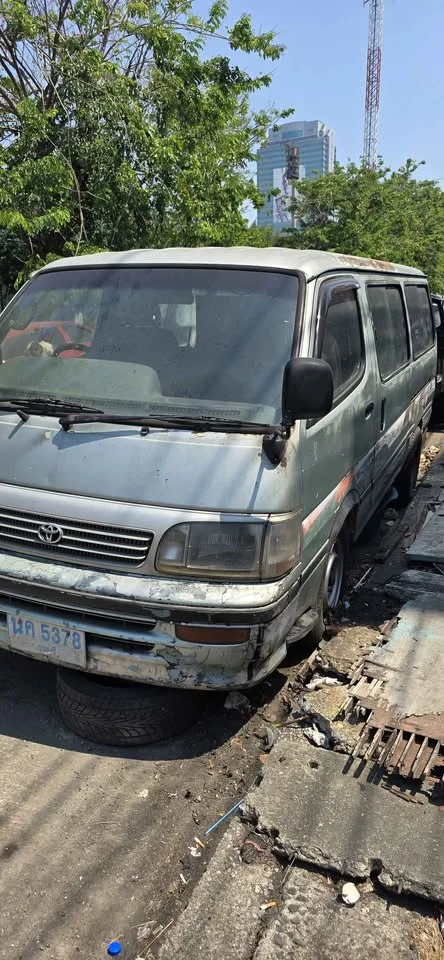 1988 Toyota Commuter IV (H100) 2