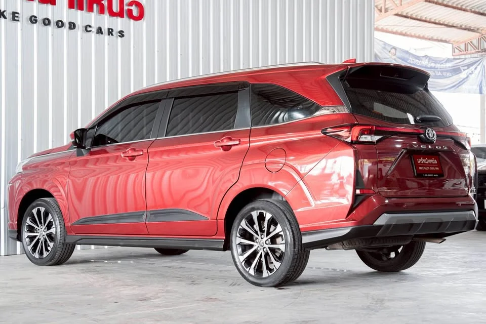 2023 Toyota Veloz III 3