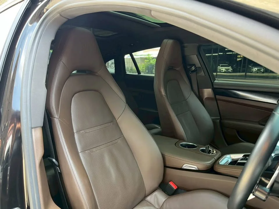 2017 Porsche Panamera II 3