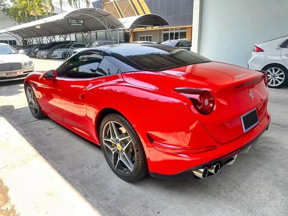 2016 Ferrari California T 3