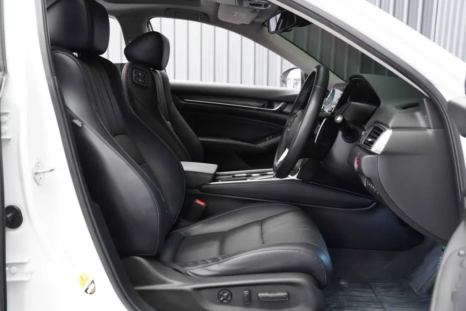 2020 Honda Accord X 3