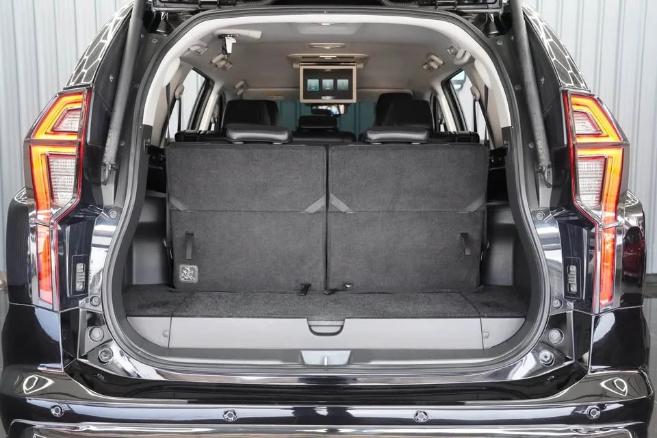 2023 Mitsubishi Pajero Sport III 2