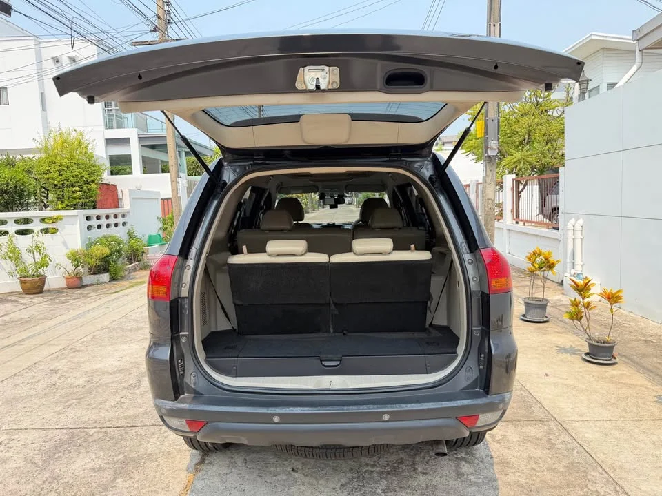 2013 Mitsubishi Pajero Sport II 3
