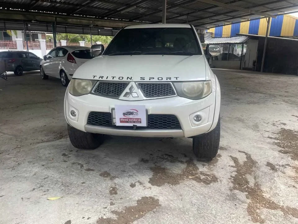 2012 Mitsubishi Triton IV 3
