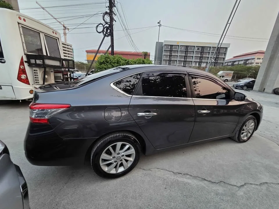2013 Nissan Sylphy III (B17) 2