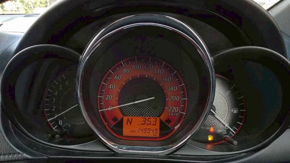 2015 Toyota Yaris III 3