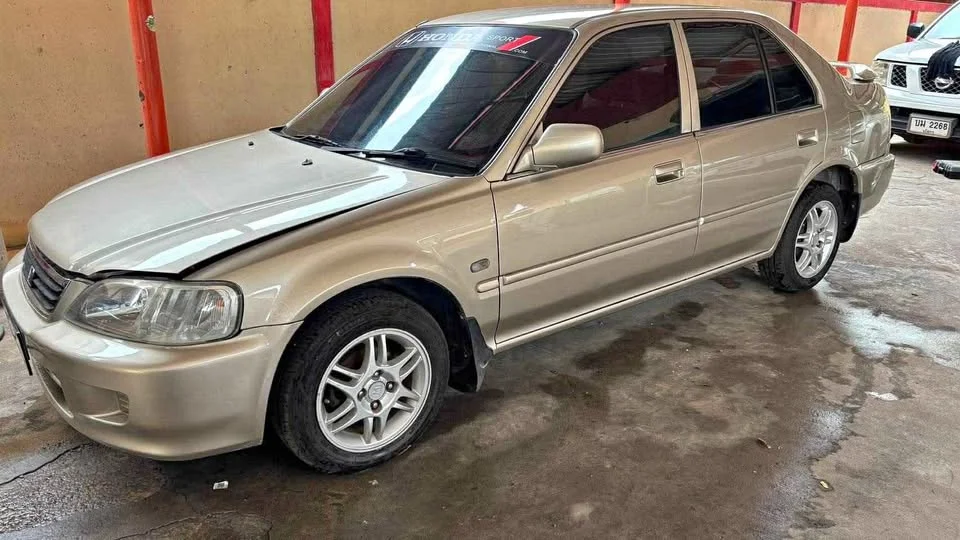 2002 Honda City III 2