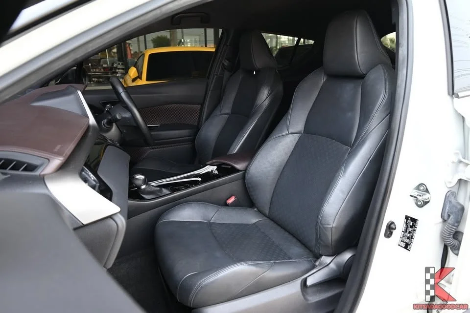 2022 Toyota C-HR I 3