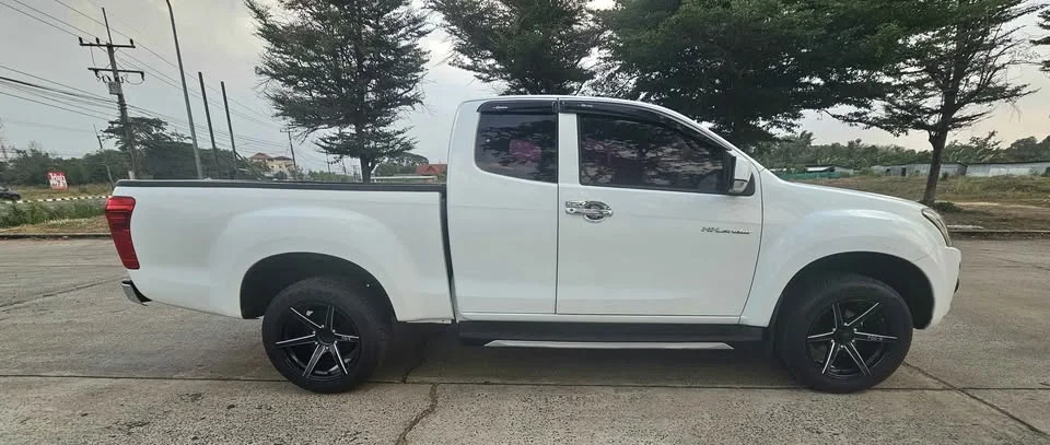 2018 Isuzu D-Max II (RT) 3